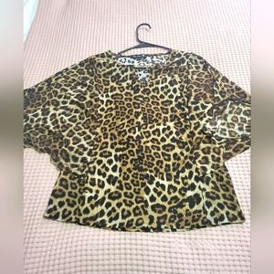 Womans Cheetah print blouse size s